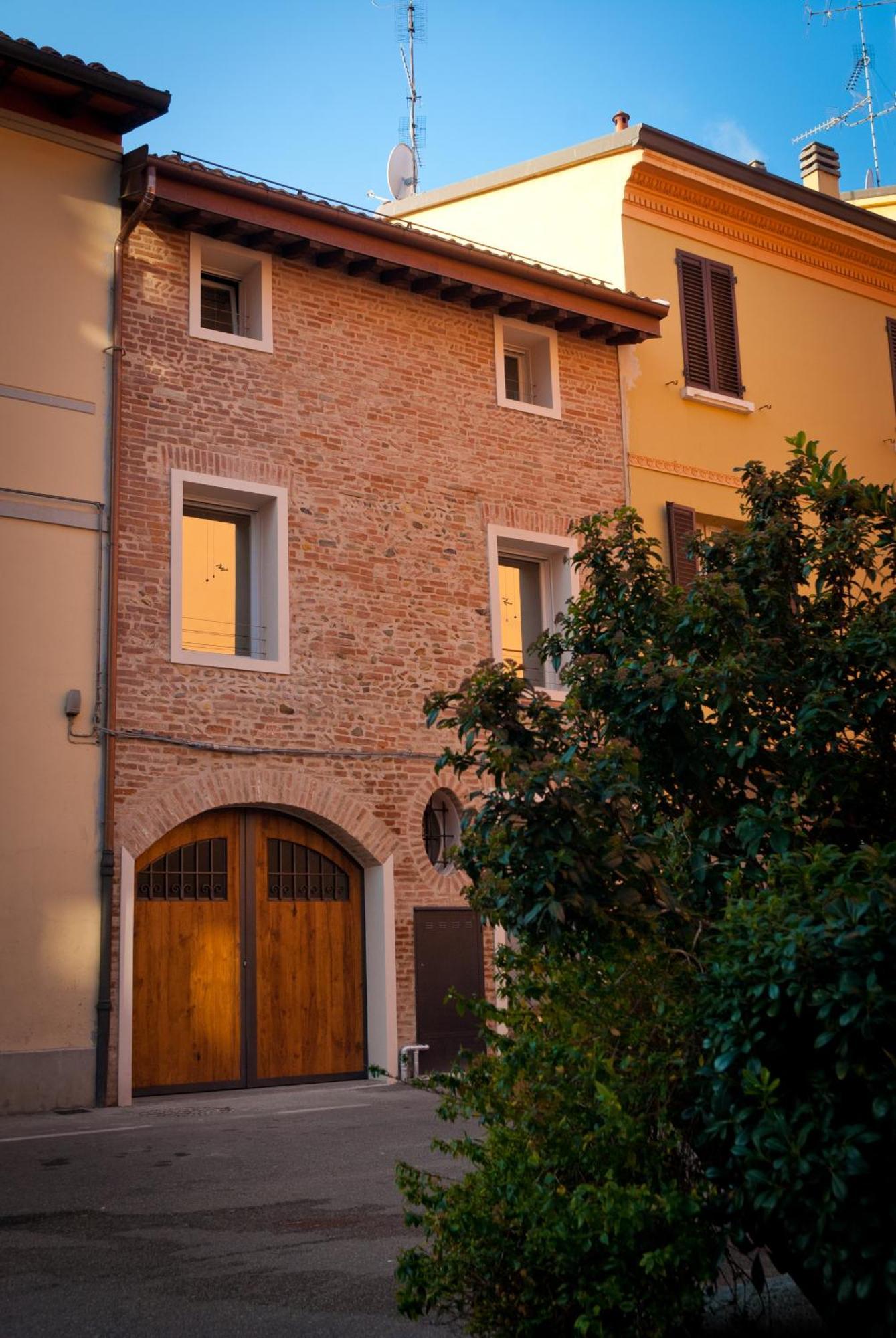 Callegherie 21 Boutique B&B Имола Экстерьер фото